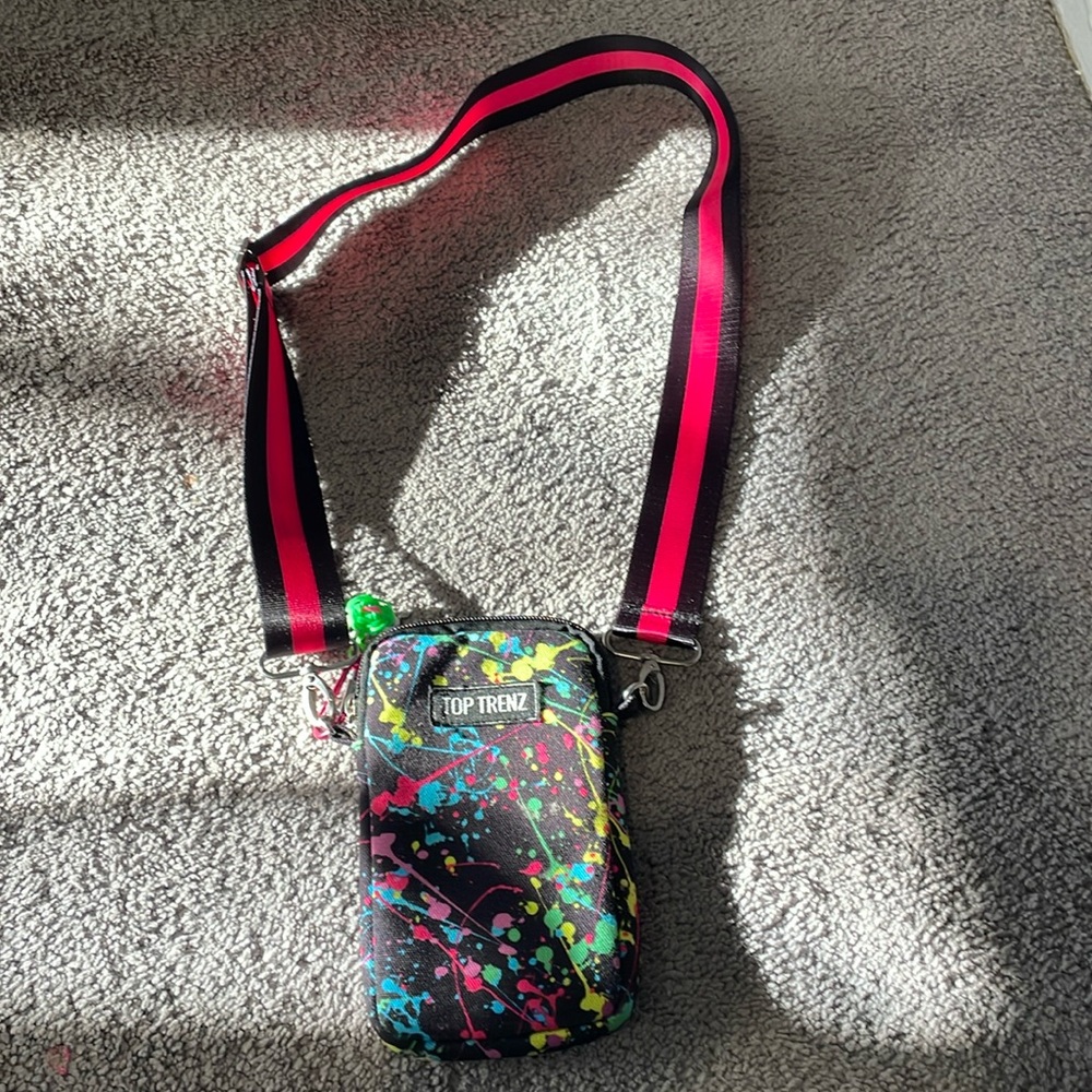 Top Trenz crossbody phone bag